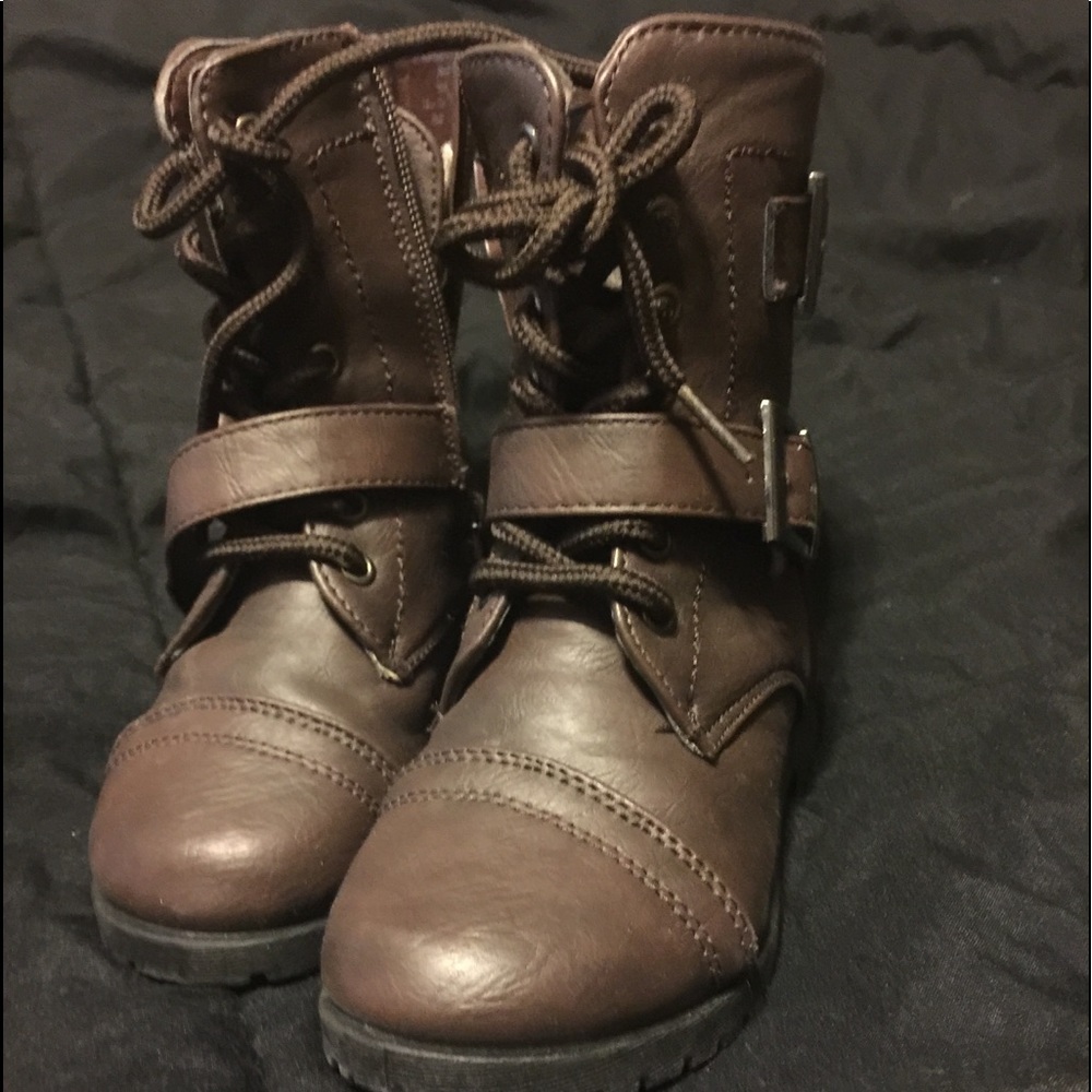Kids Boots